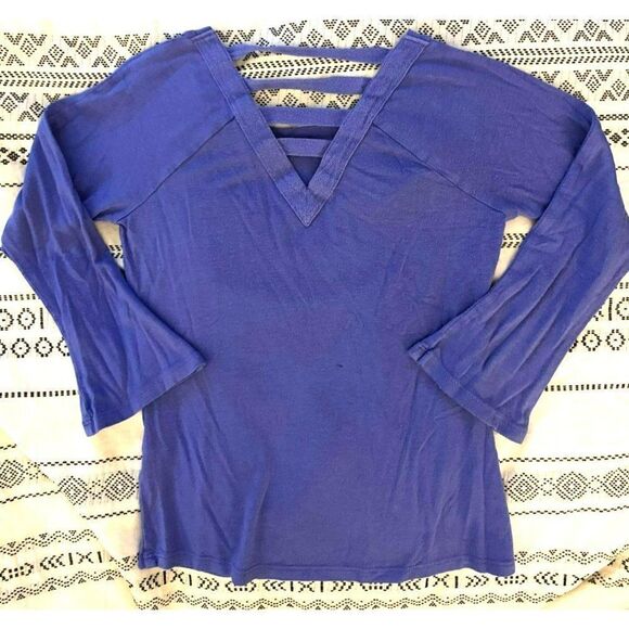 Falls Creek Girls Blue Long Sleeve Shirt (4/5) - Picture 2 of 3